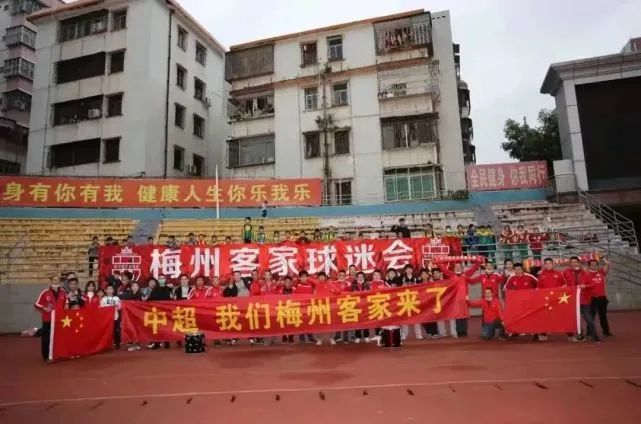 男人爽捅女人