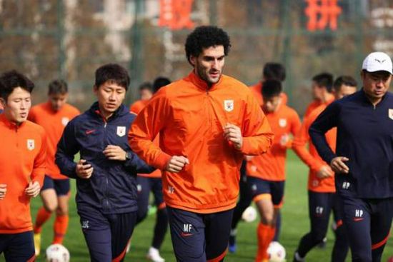 国产吴梦梦到粉丝家电影